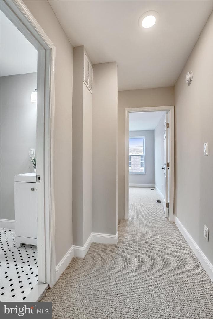 504 N Rose Street photo 18