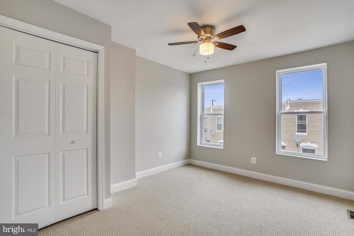 504 N Rose Street photo 23