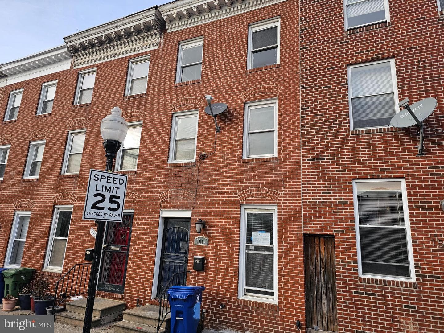 1514 E Madison Street E photo 1