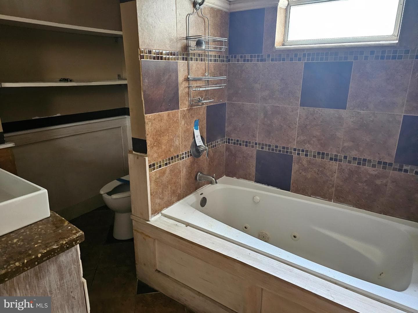 1514 E Madison Street E photo 9