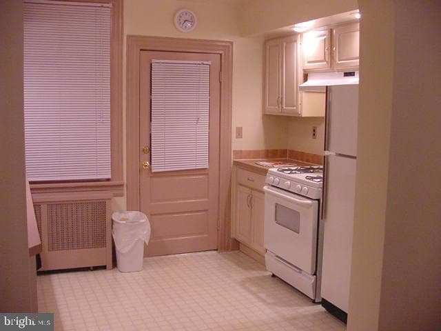 825 S Decker Avenue photo 6