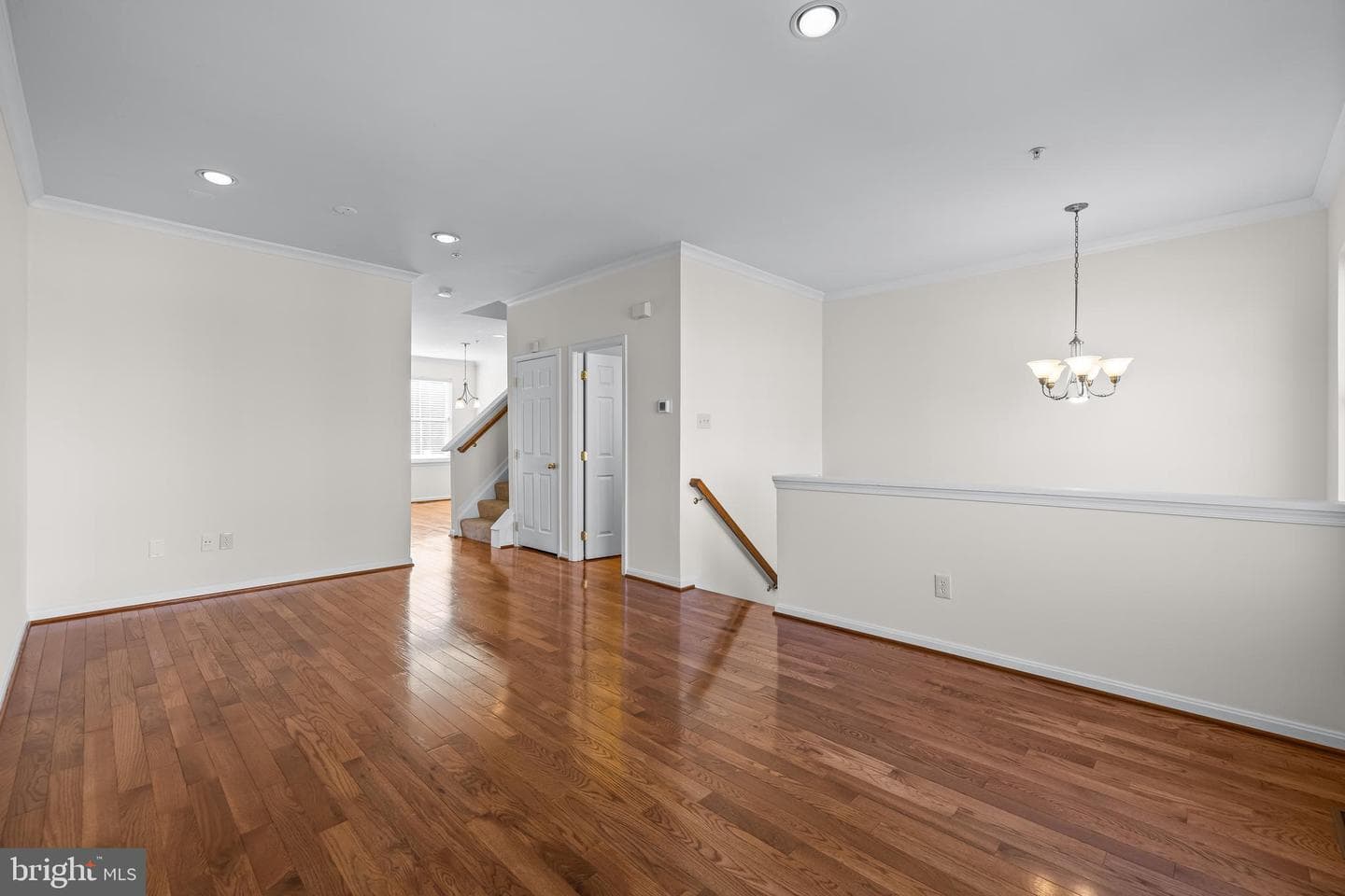 2089 Clipper Park Road photo 7