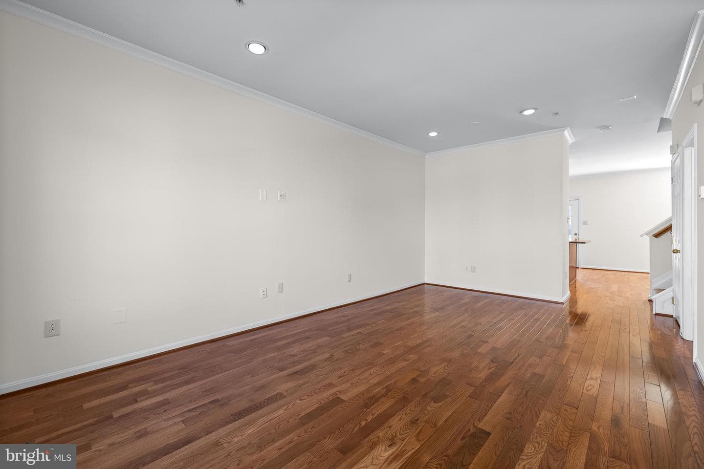 2089 Clipper Park Road photo 8