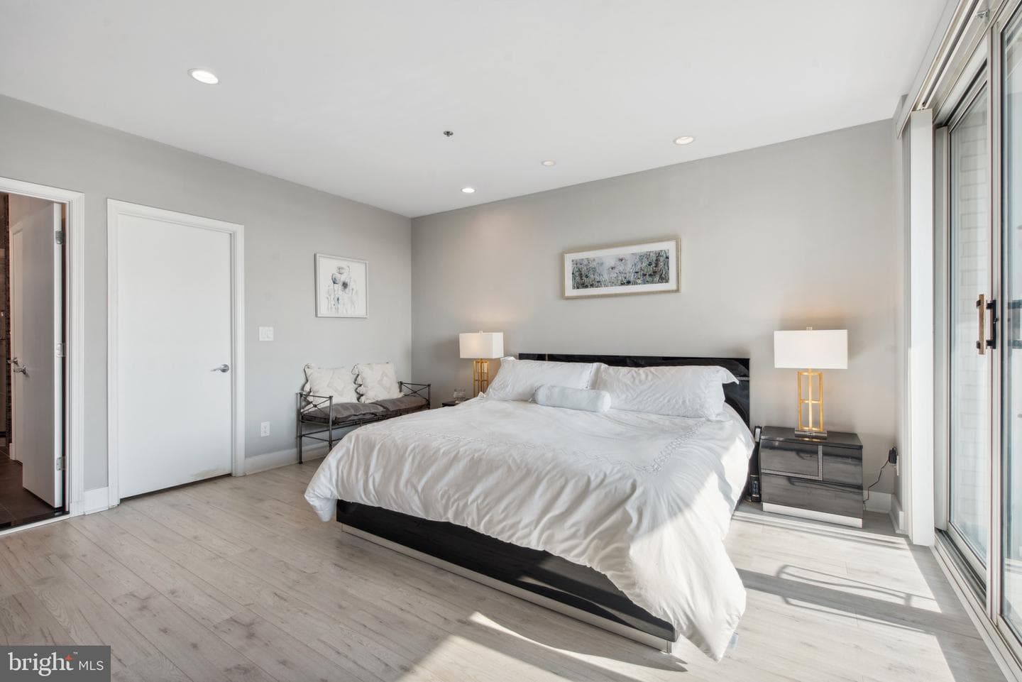 100 Harborview Drive #1710 photo 12
