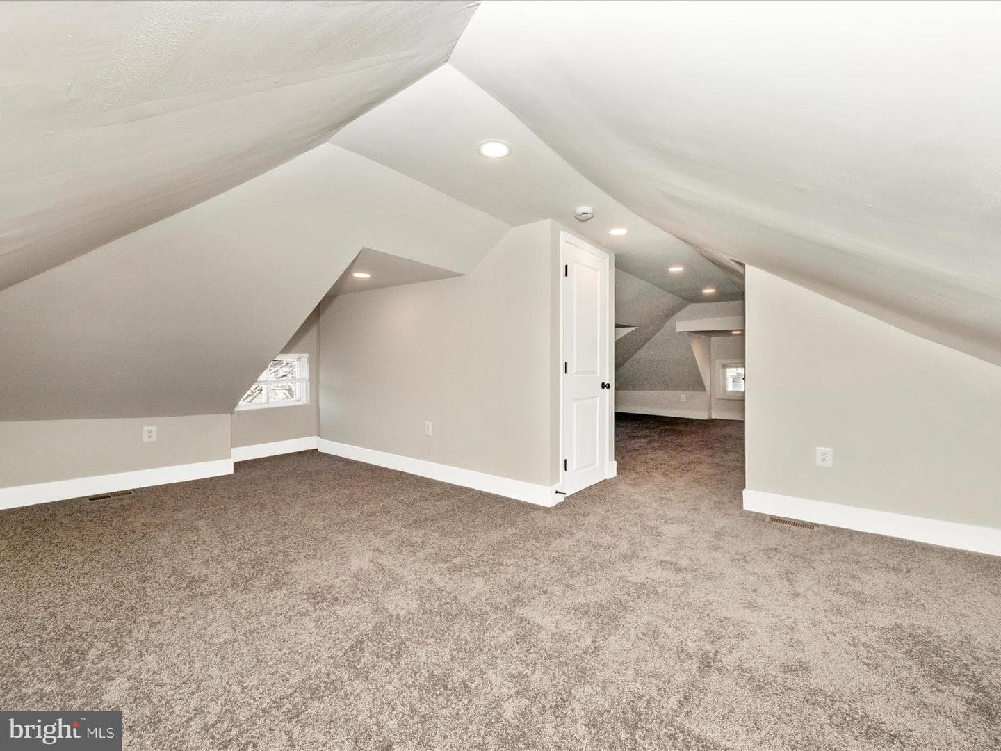 2919 Woodland Avenue photo 24