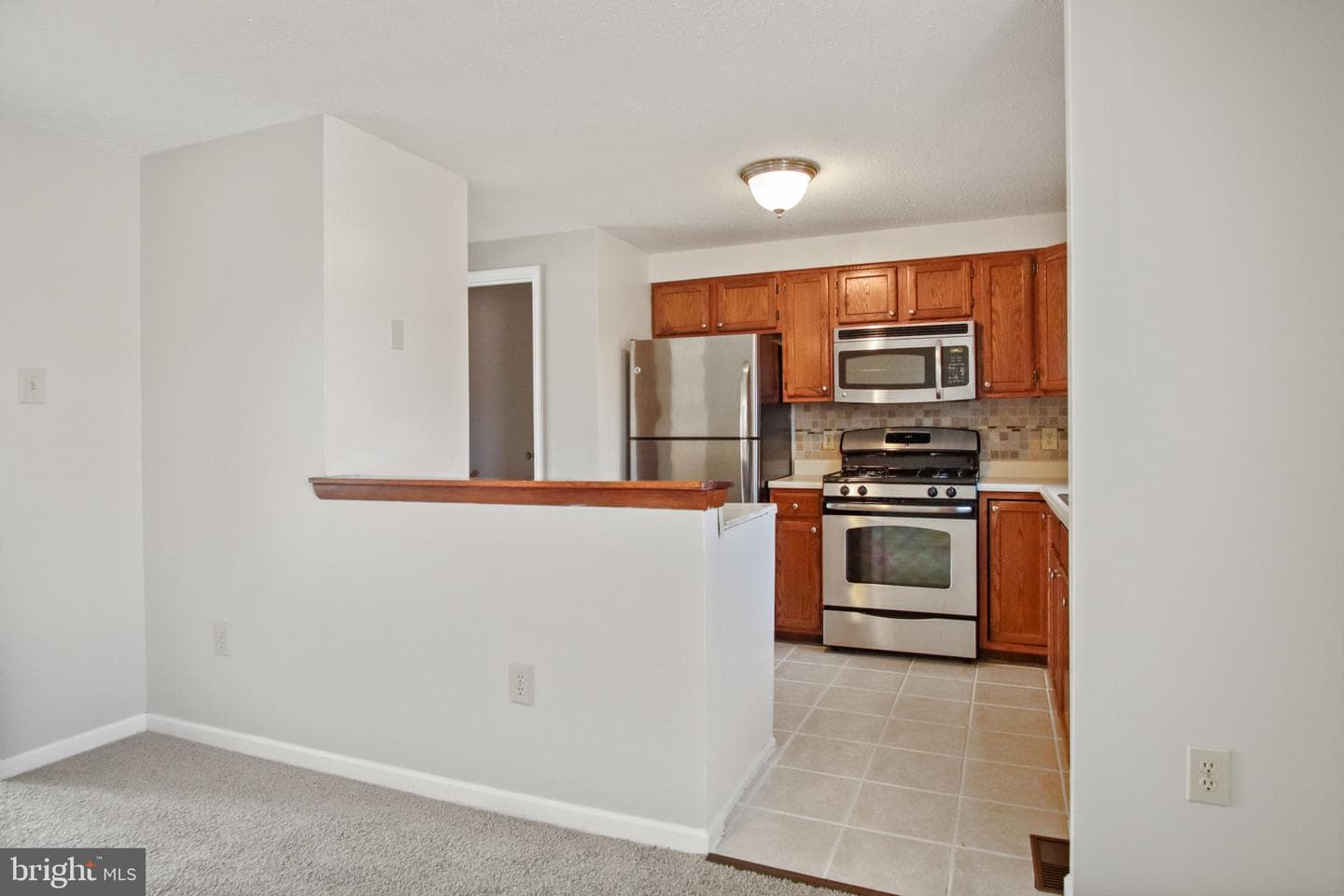 1102 Laurens Street photo 15