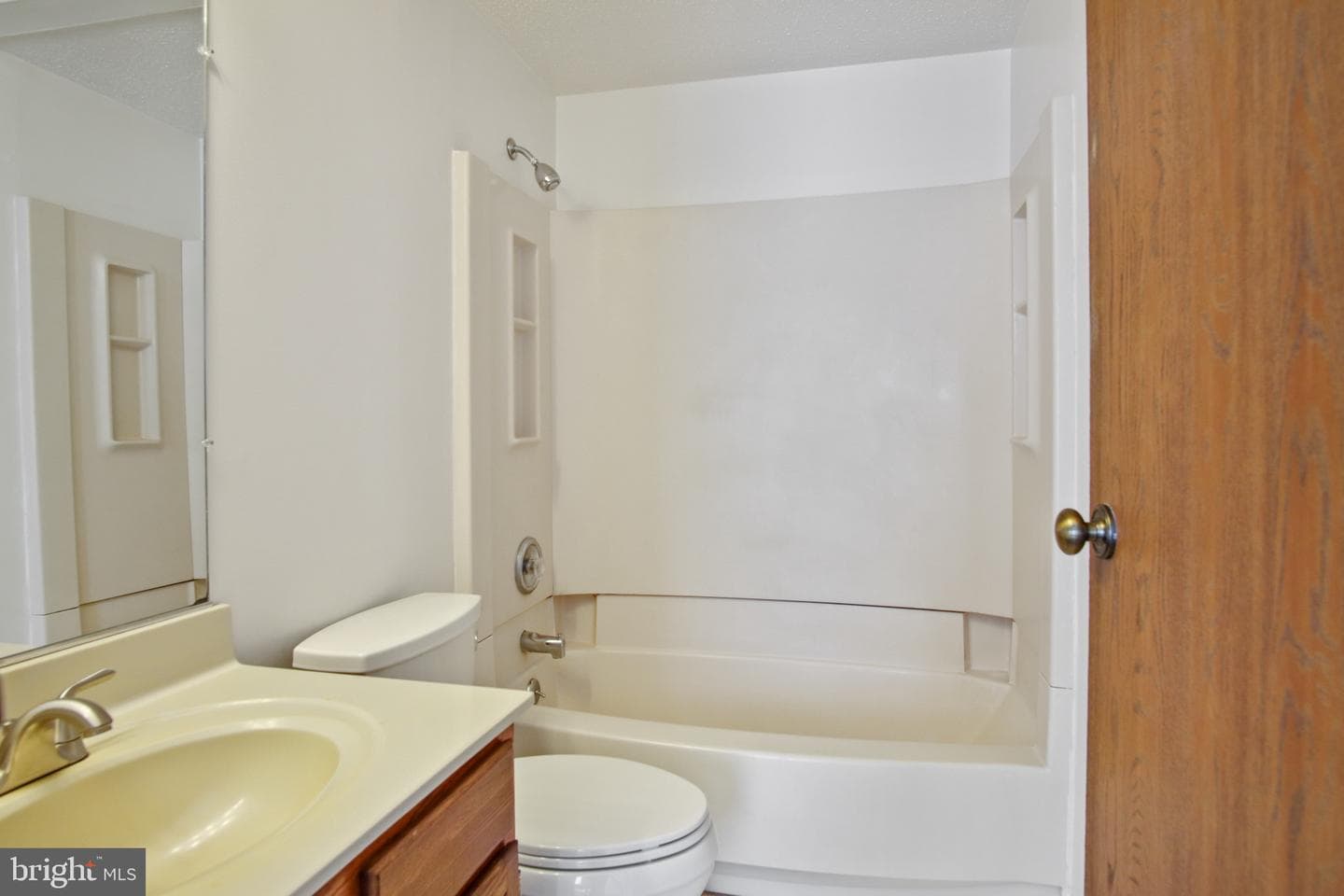 1102 Laurens Street photo 25