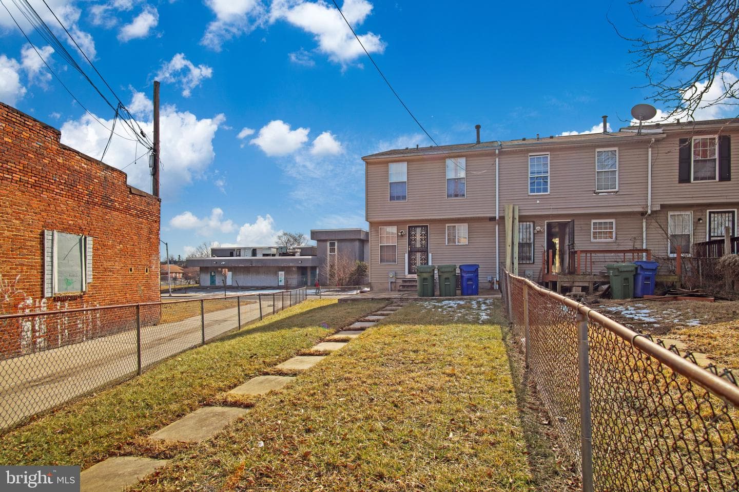 1102 Laurens Street photo 37
