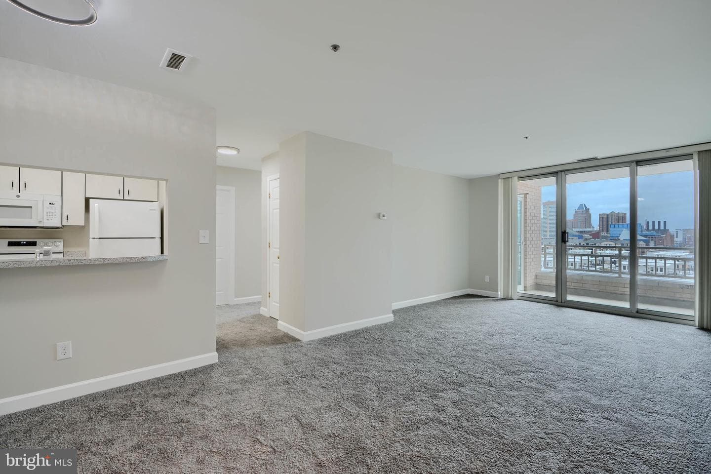 100 Harborview Drive #705 photo 12