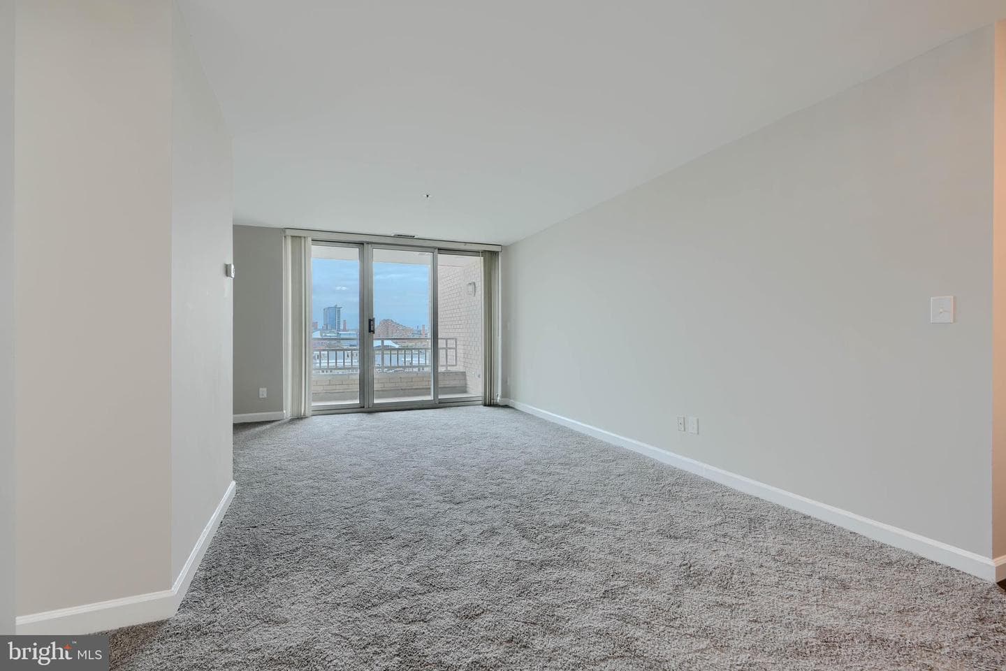 100 Harborview Drive #705 photo 13