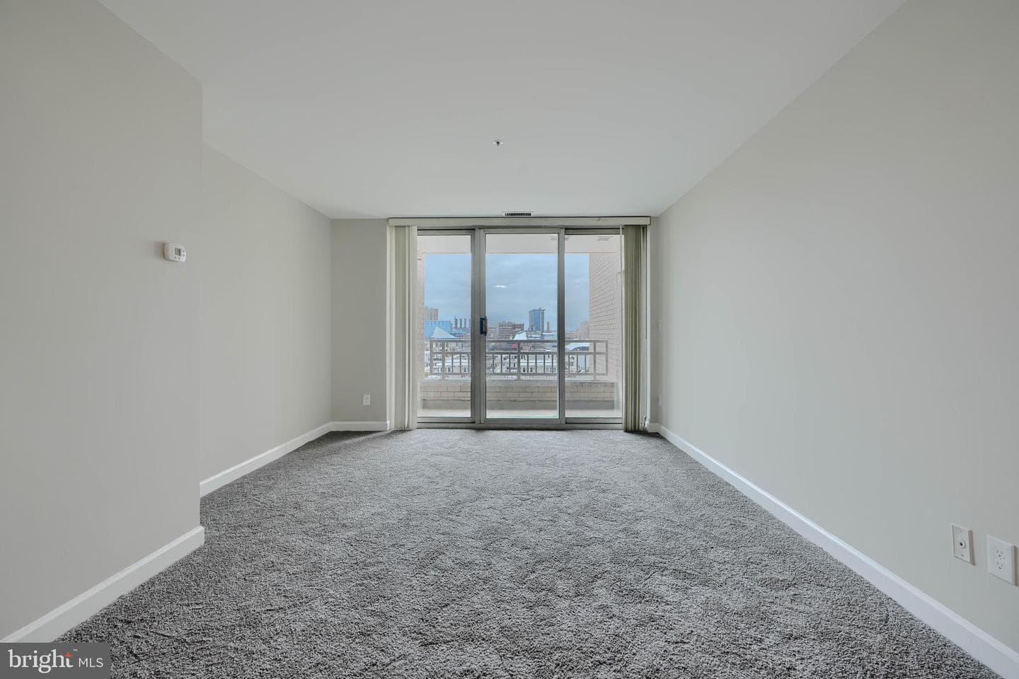 100 Harborview Drive #705 photo 14