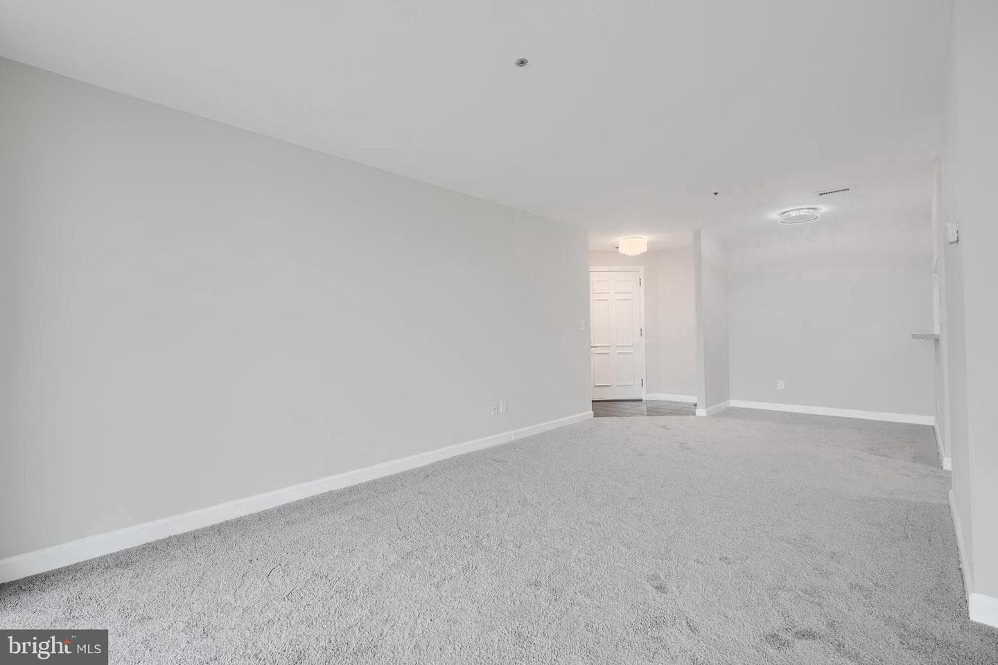 100 Harborview Drive #705 photo 19