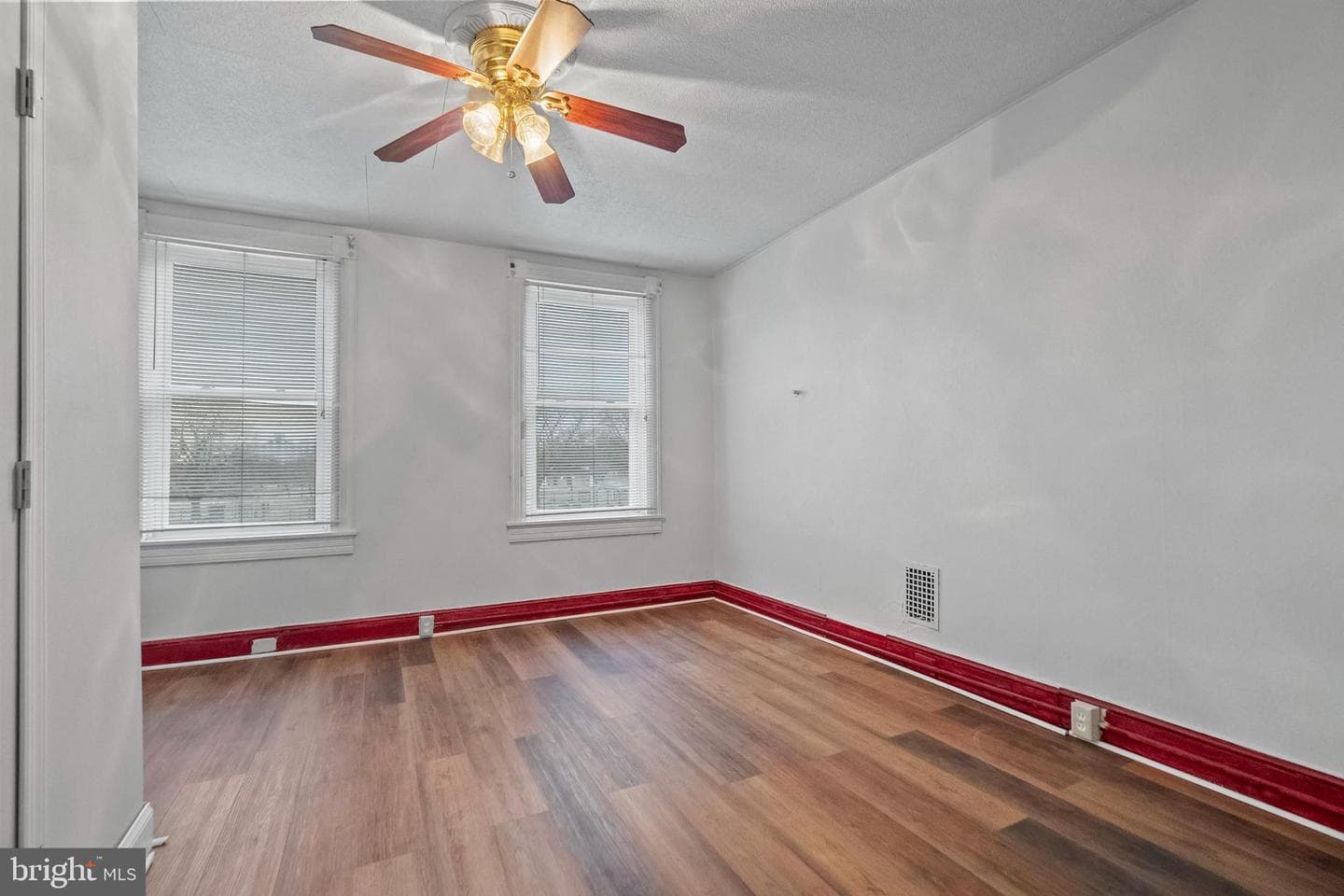 903 Bayard Street photo 15
