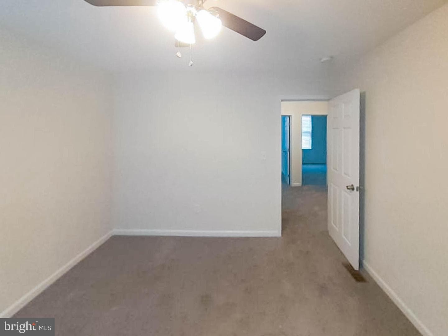 304 Lyndhurst Street photo 20