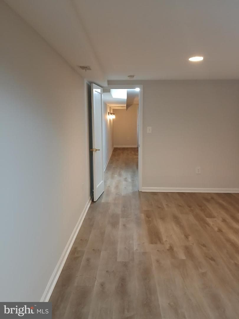 1523 N Bond Street photo 32