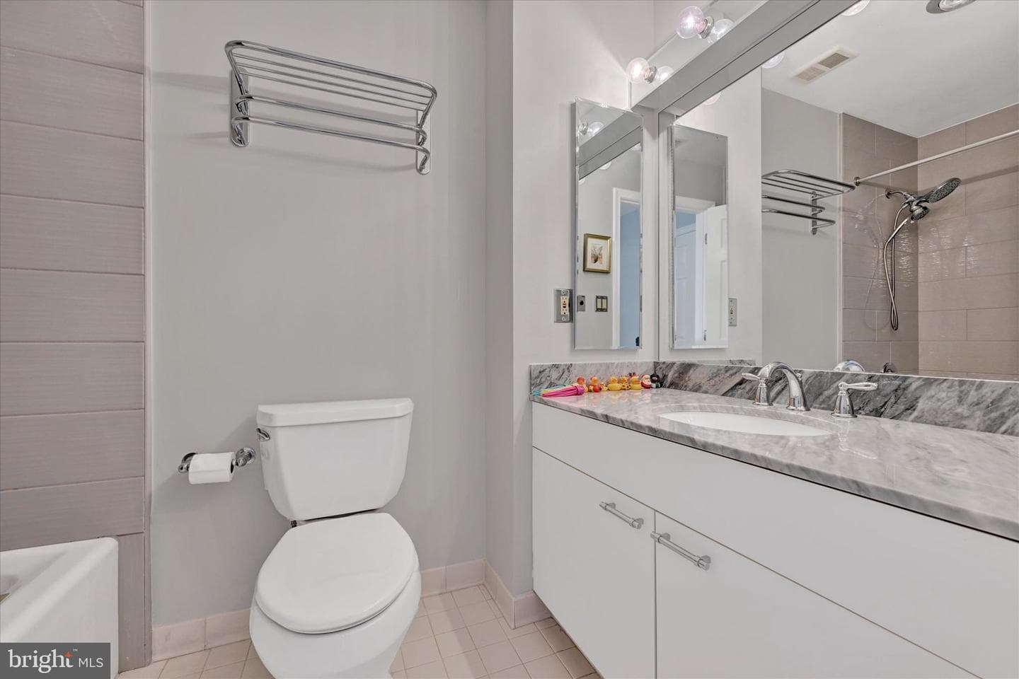 3801 Canterbury Road #1002 photo 25