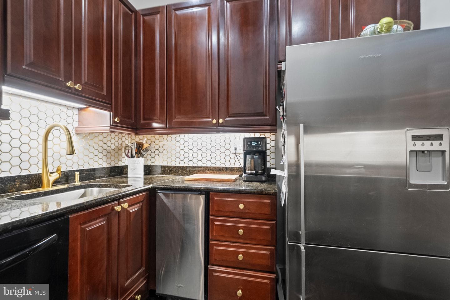 1208 Bolton Street photo 11