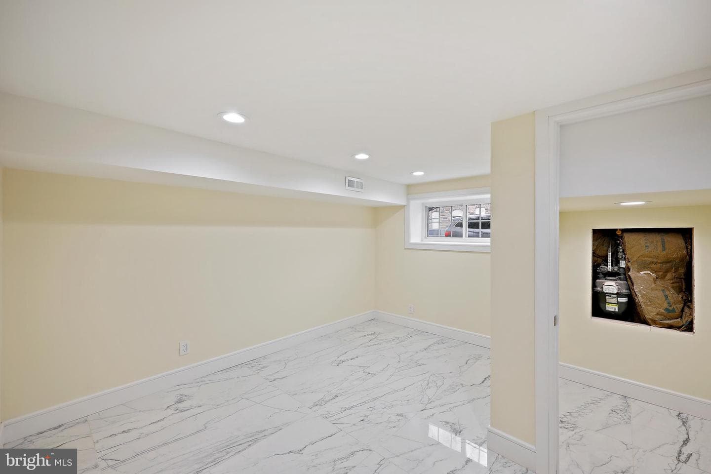 718 Collington Avenue photo 29