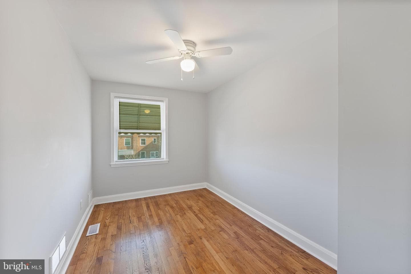 4120 Gladden Avenue photo 20