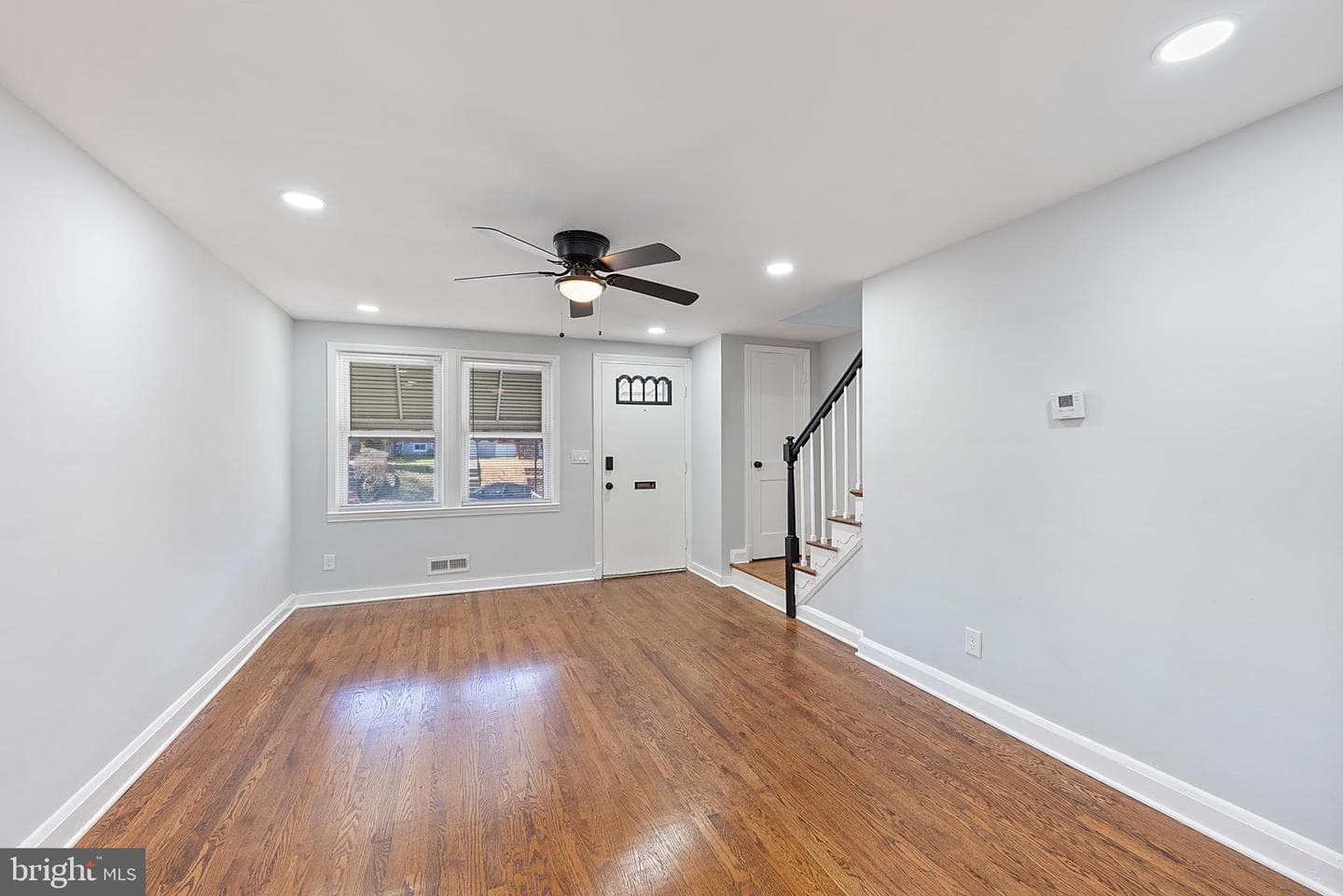 4120 Gladden Avenue photo 7