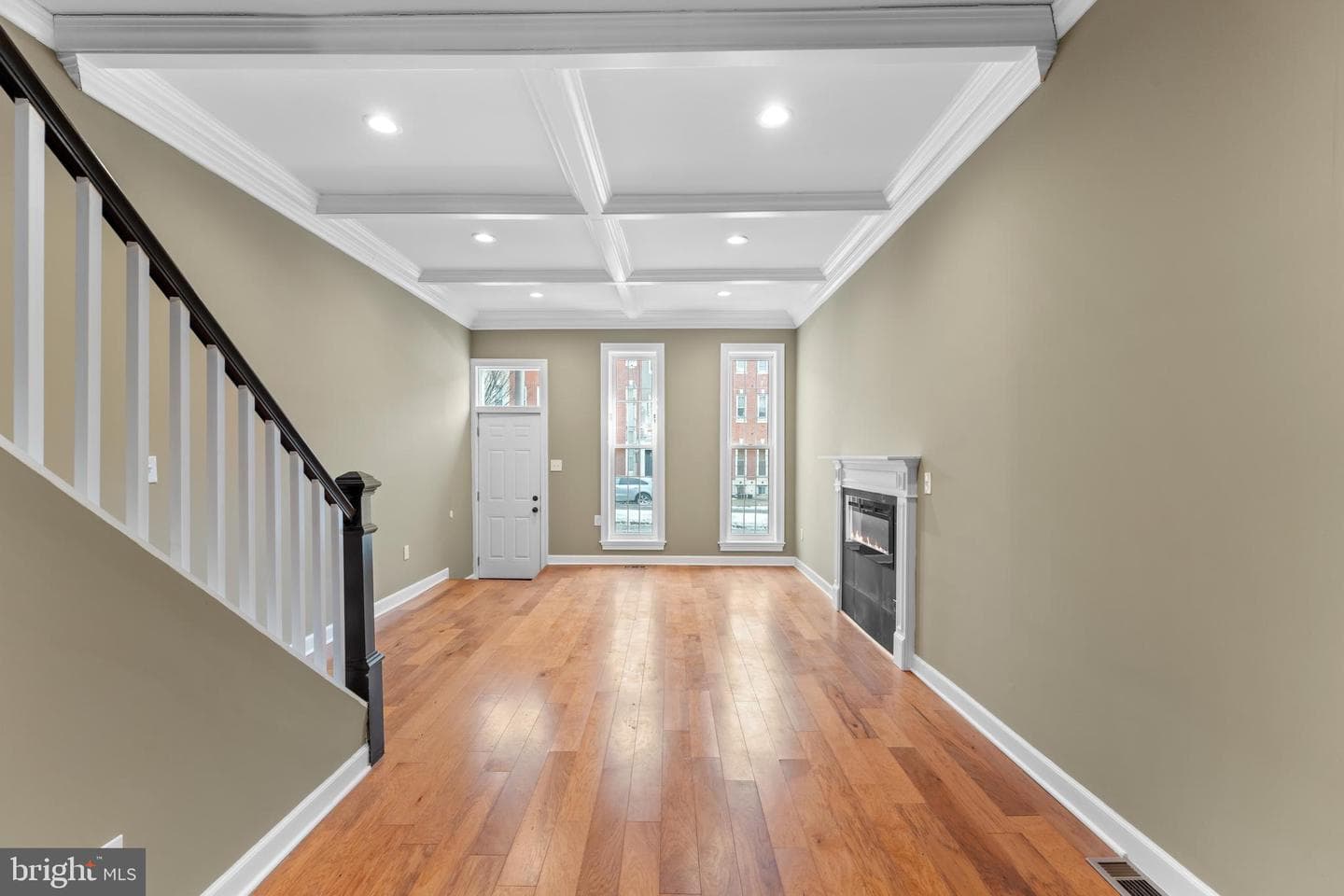 1024 N Fulton Avenue photo 10