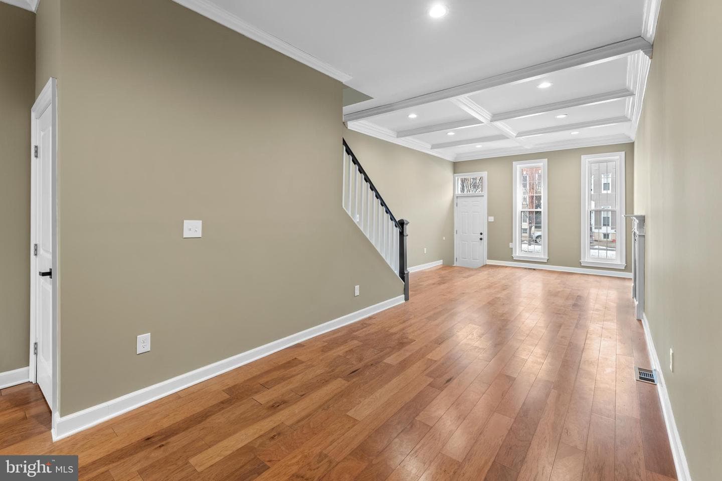 1024 N Fulton Avenue photo 15