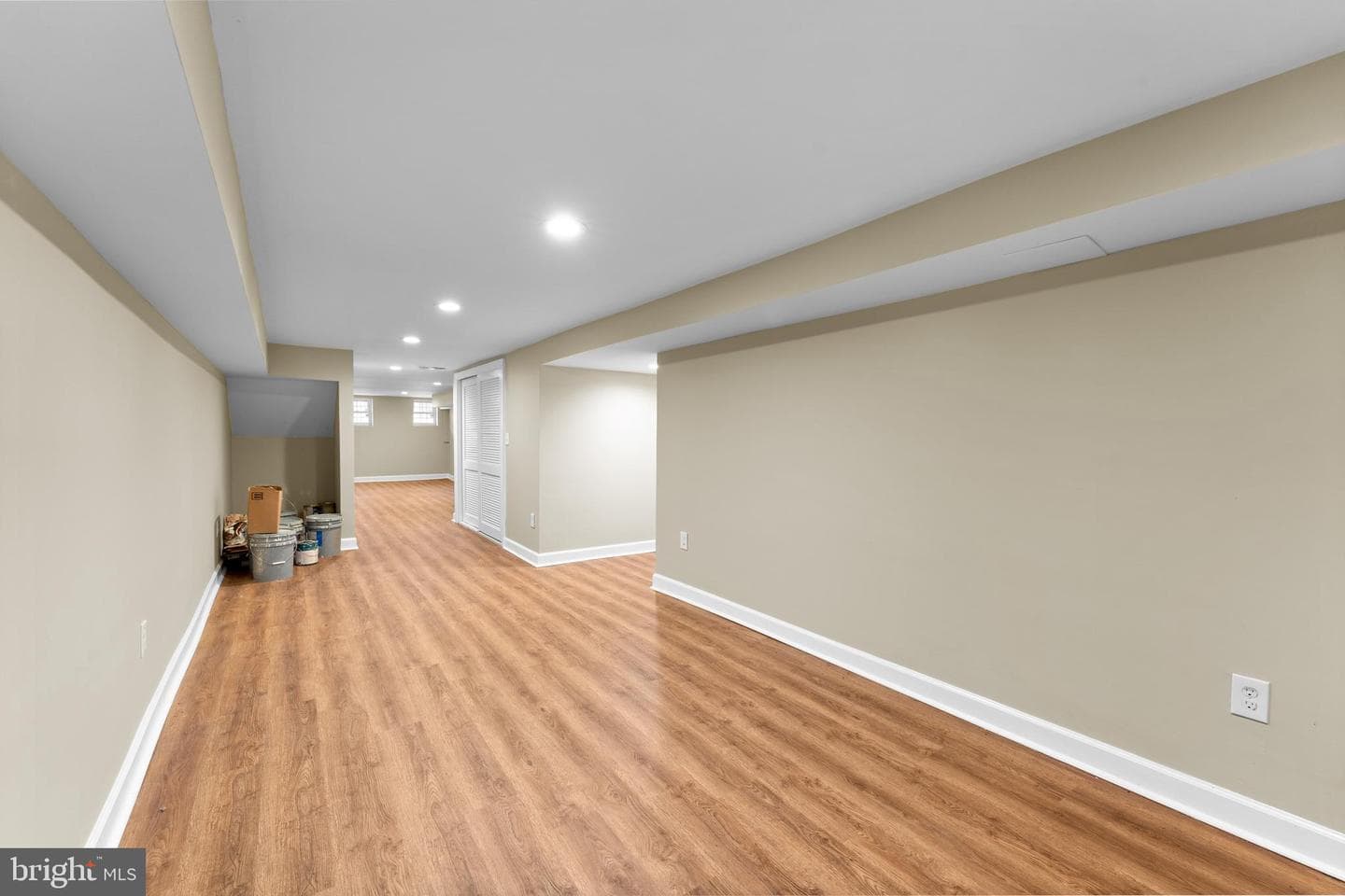 1024 N Fulton Avenue photo 54