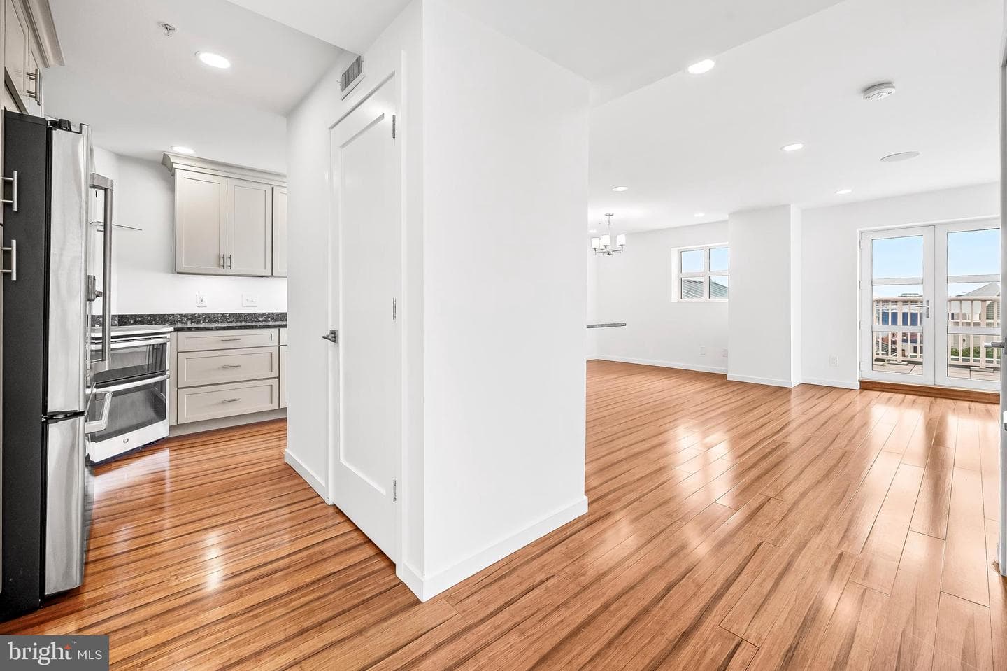 250 President Street #613 photo 9