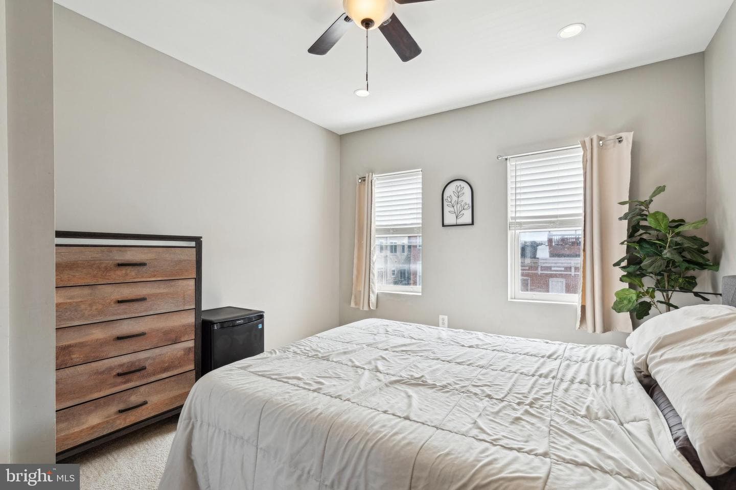10 W Fort Avenue photo 15