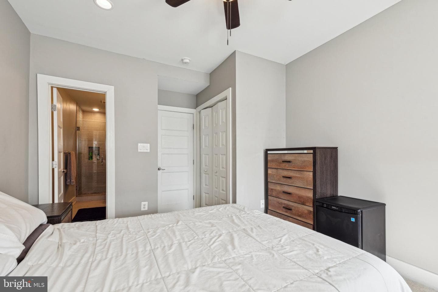 10 W Fort Avenue photo 17