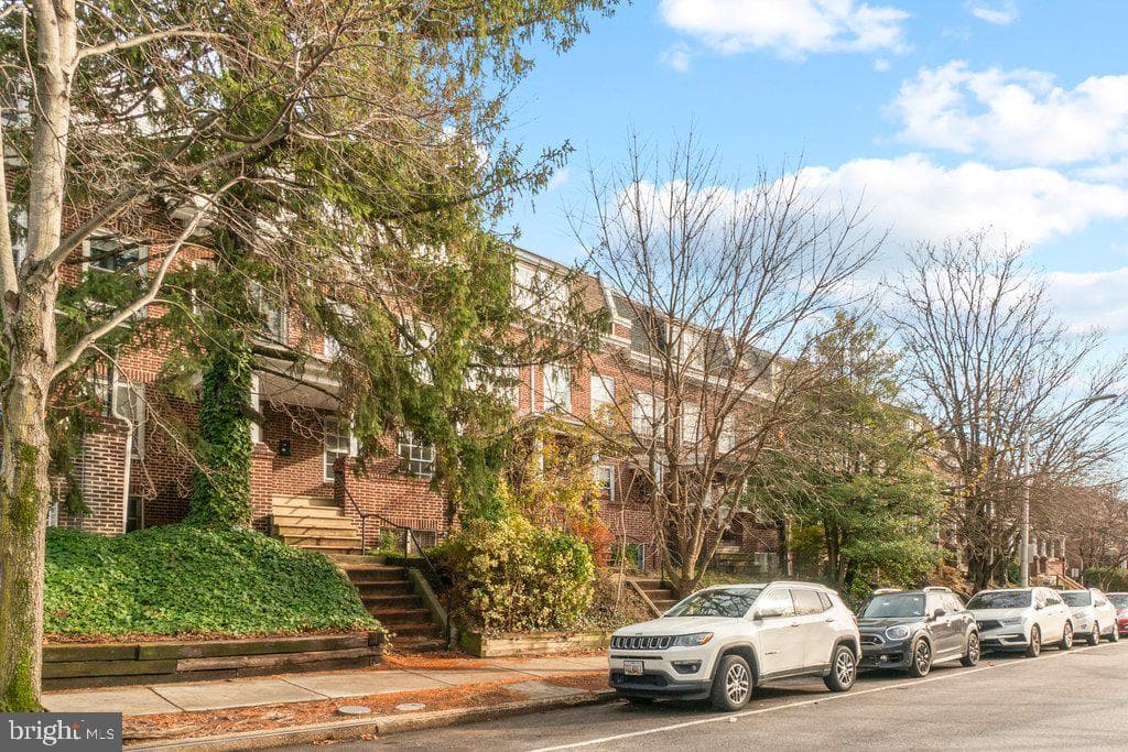 3215 Guilford Avenue photo 25