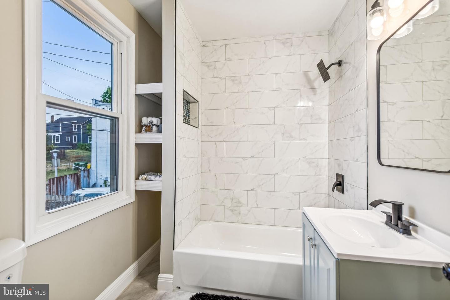 3006 Ailsa Avenue photo 3