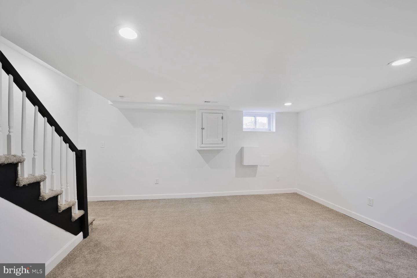5559 Midwood Avenue photo 20
