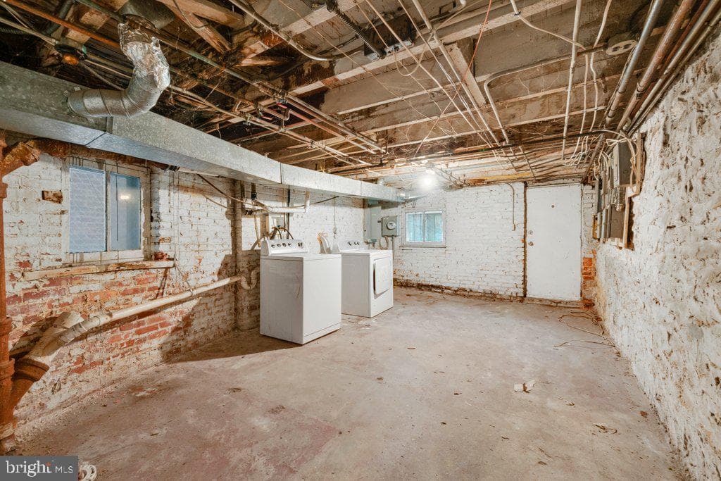 3038 Guilford Avenue photo 21