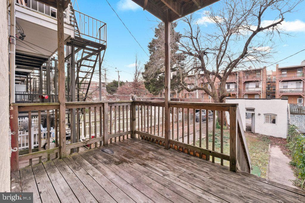 3038 Guilford Avenue photo 22