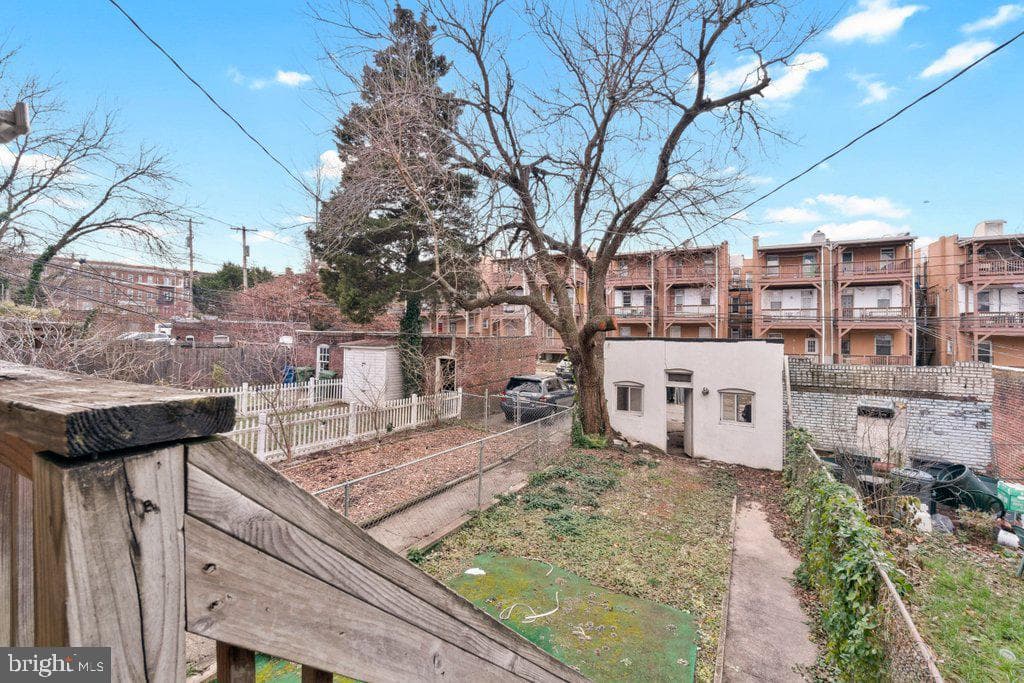 3038 Guilford Avenue photo 23