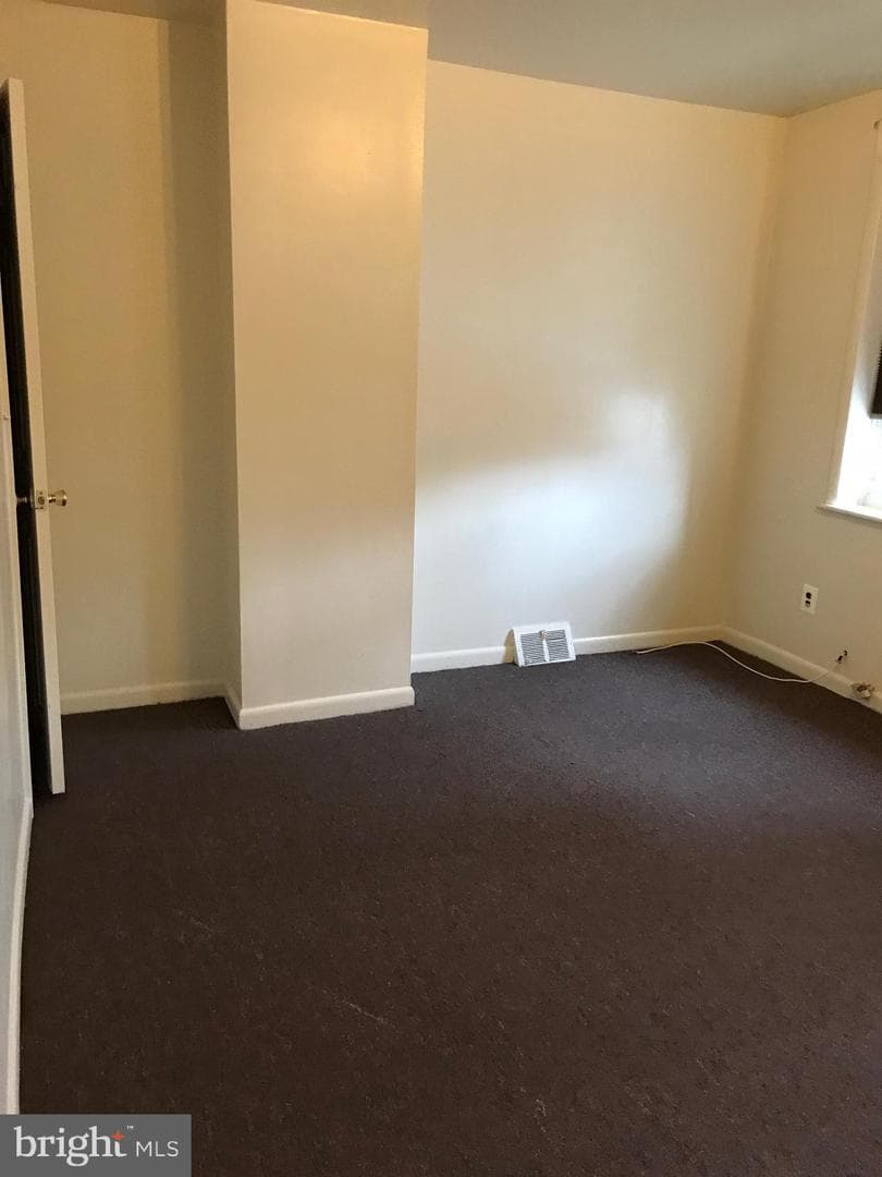 1112 Guilford Avenue photo 13