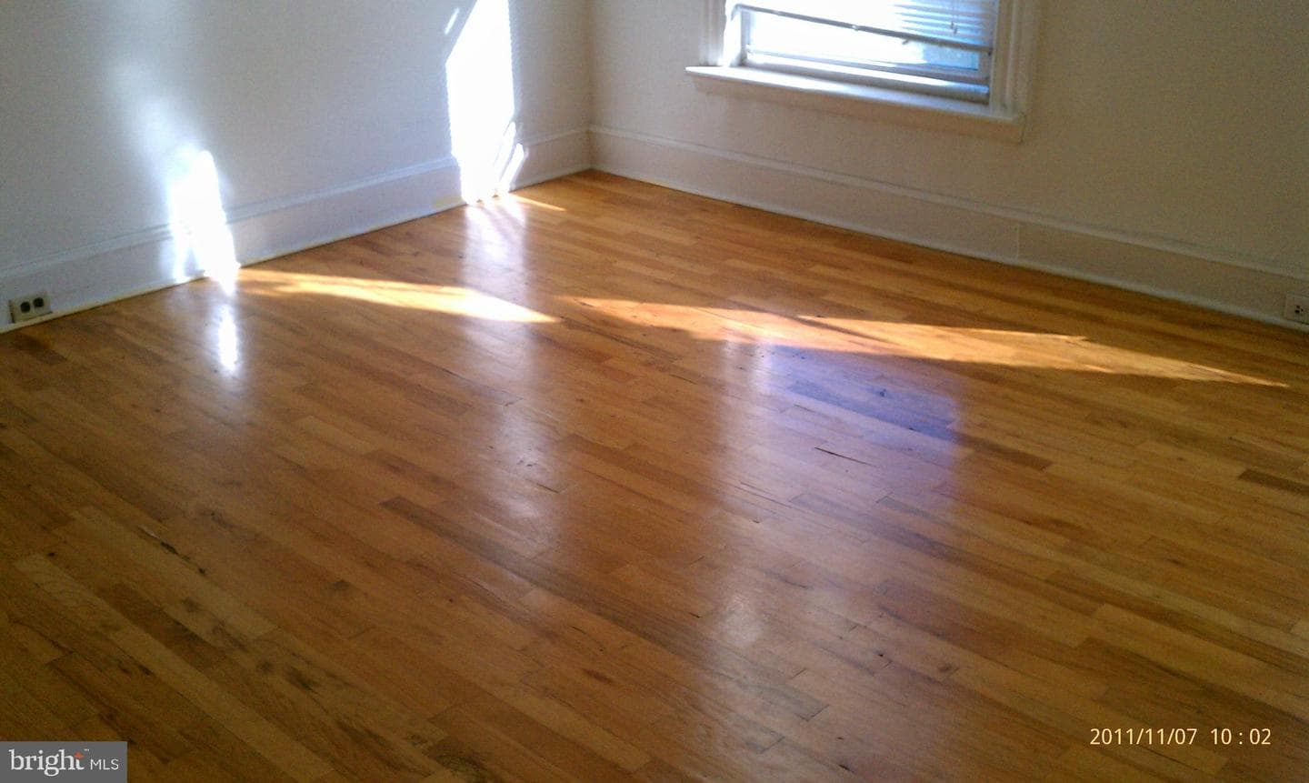 1112 Guilford Avenue photo 22