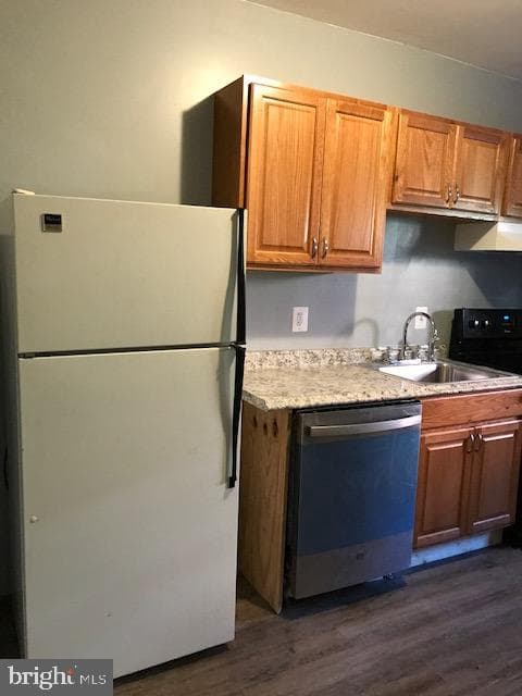 1112 Guilford Avenue photo 25