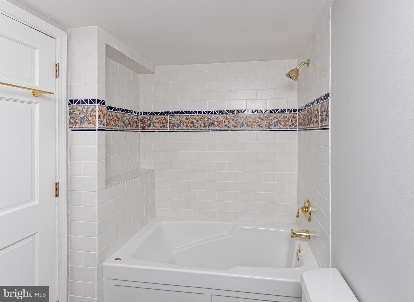 1322 W Lombard Street photo 22
