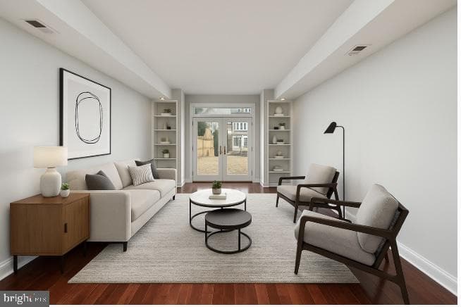 1322 W Lombard Street photo 3