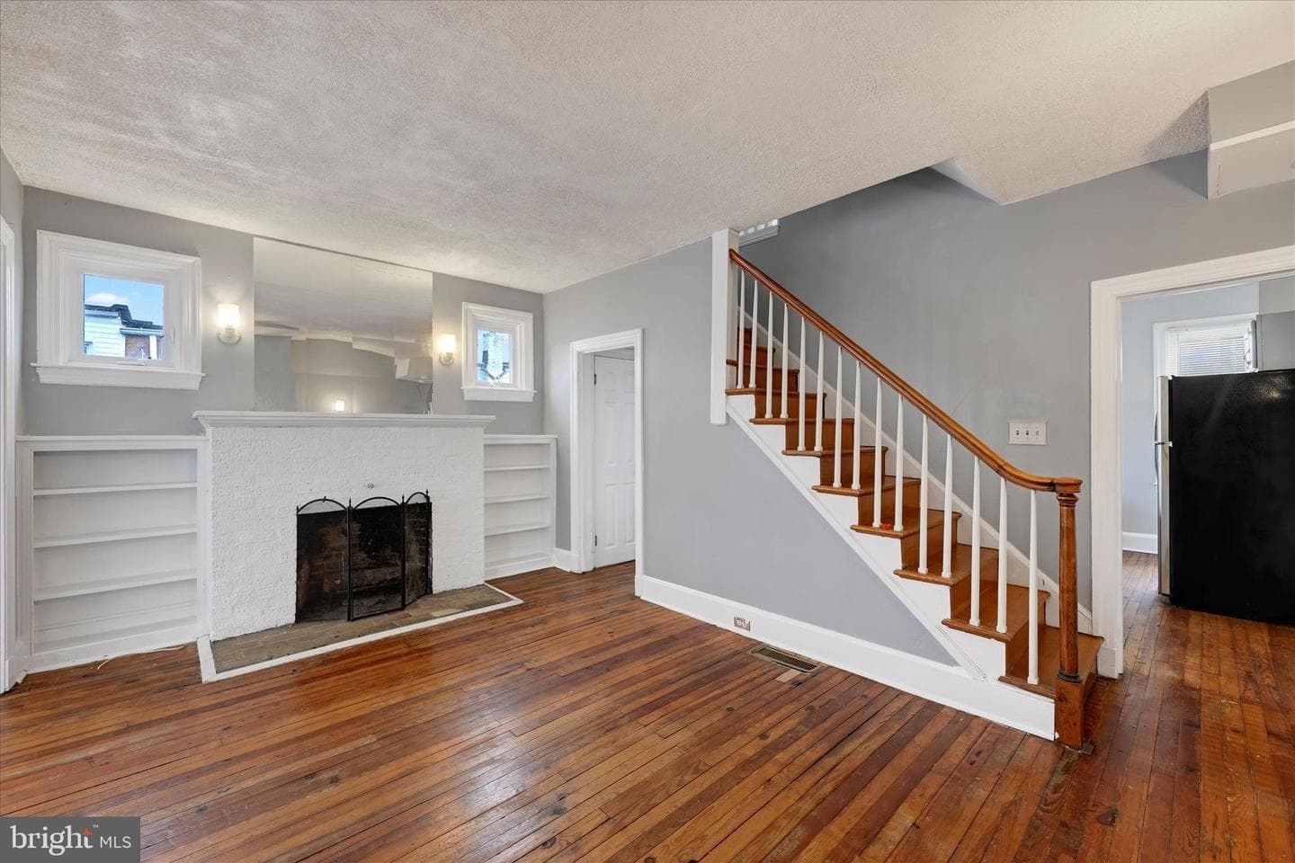 4639 Kernwood Avenue photo 3