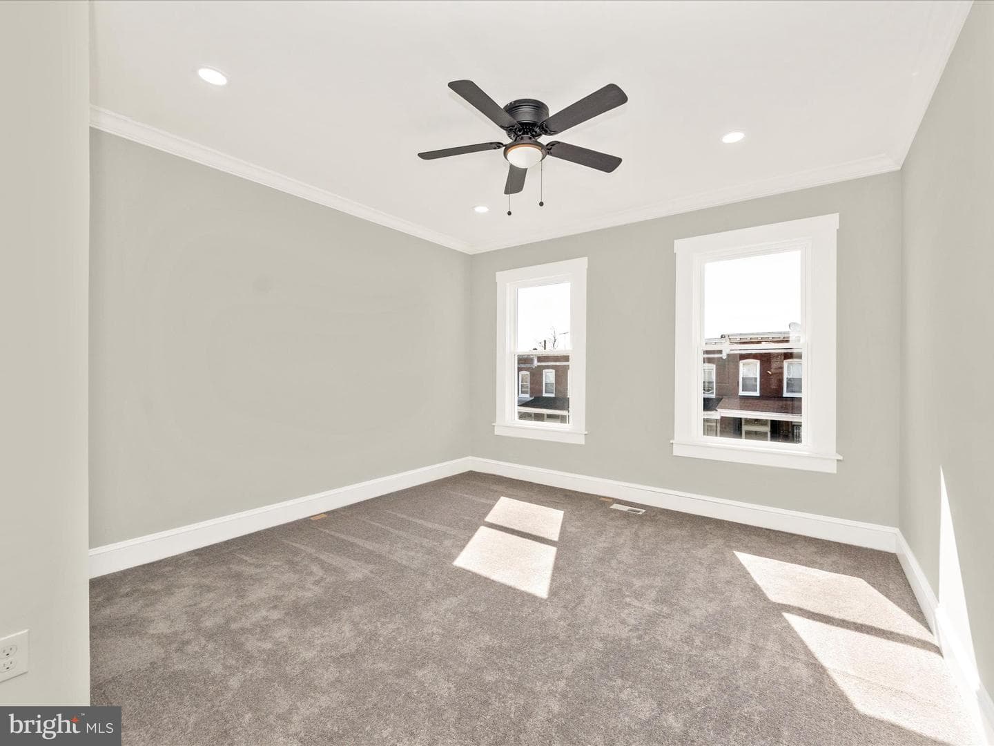 2014 Cliftwood Avenue photo 27