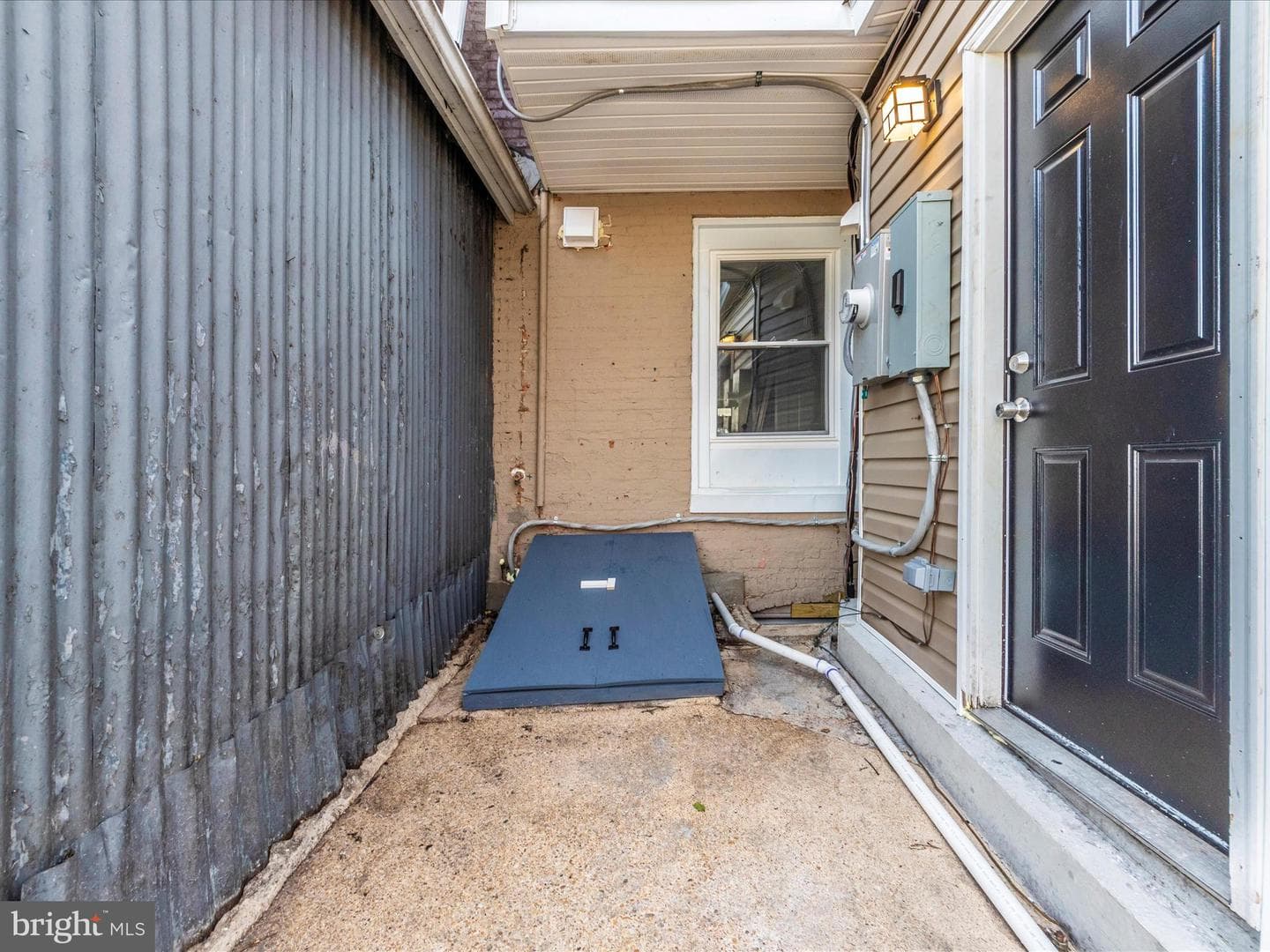 2014 Cliftwood Avenue photo 44