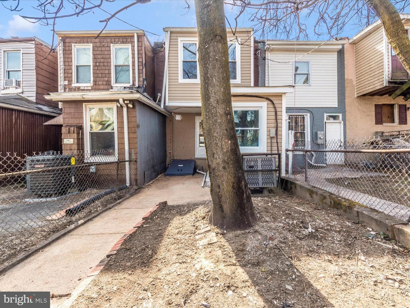 2014 Cliftwood Avenue photo 49