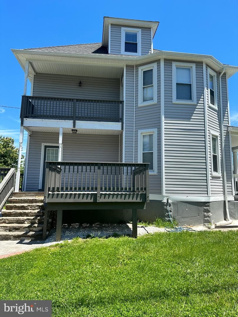 5300 Greenhill Avenue photo 2