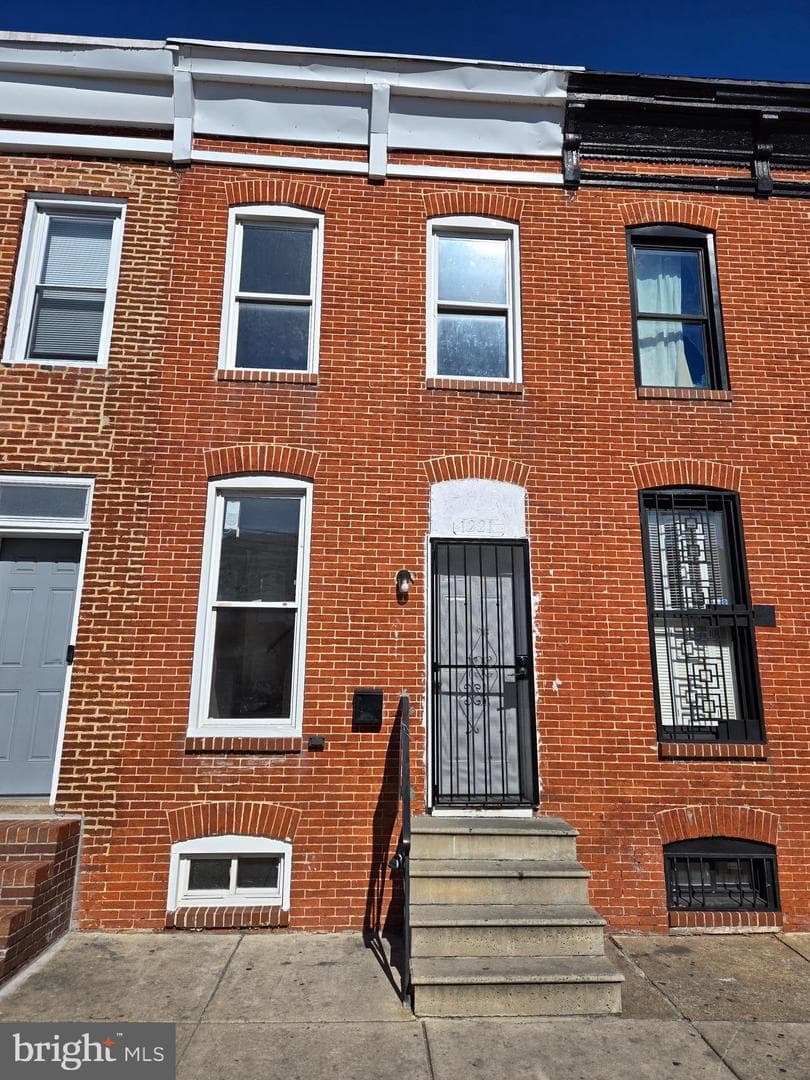 1221 Bayard Street photo 9