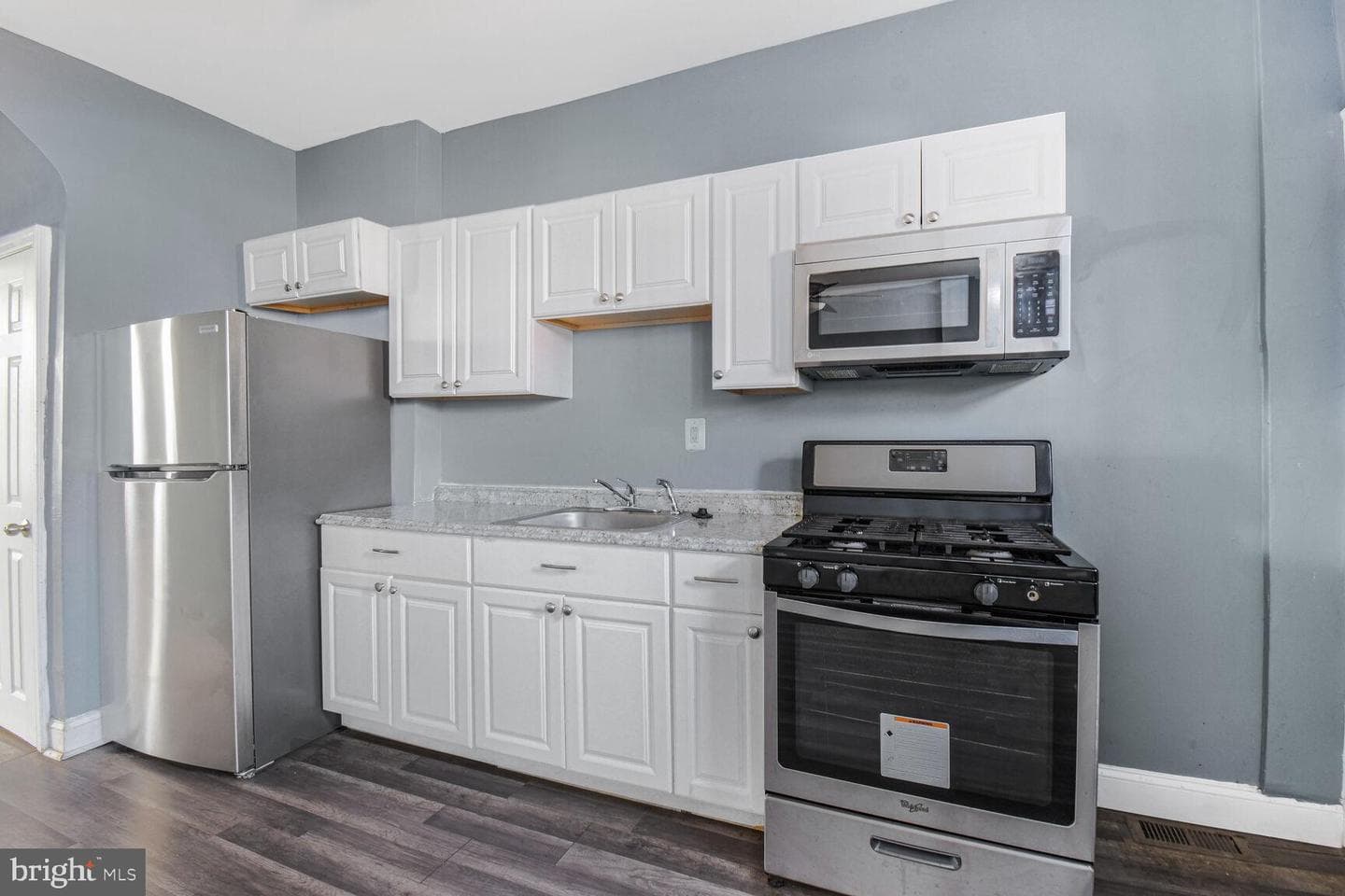 2924 Grantley Avenue photo 6