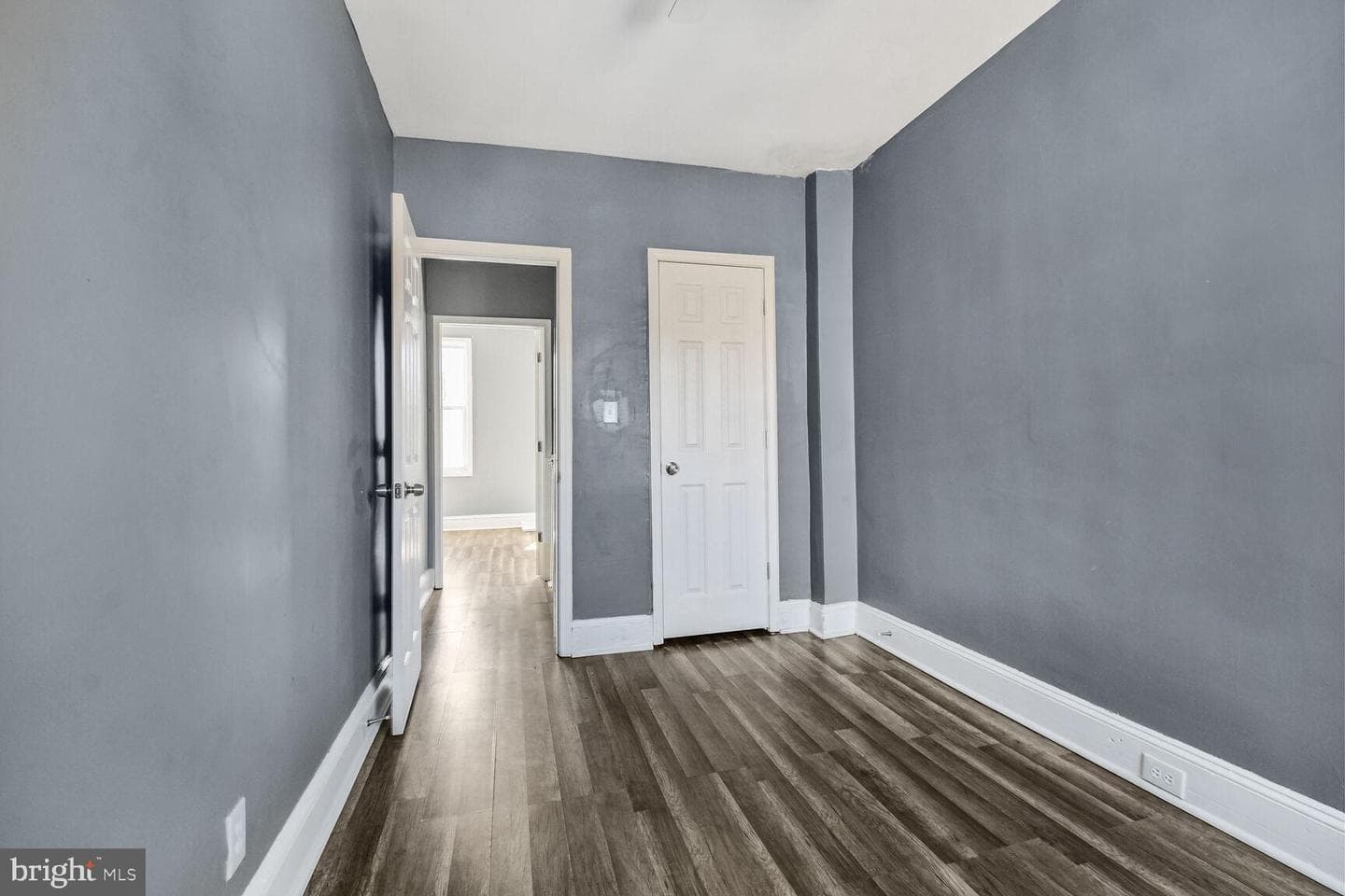 2924 Grantley Avenue photo 8