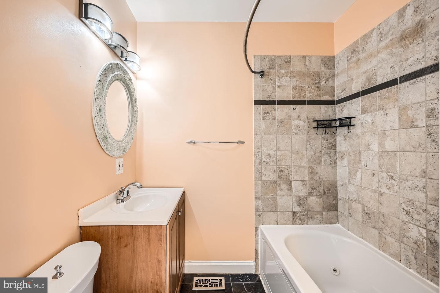 1534 S Hanover Street photo 16